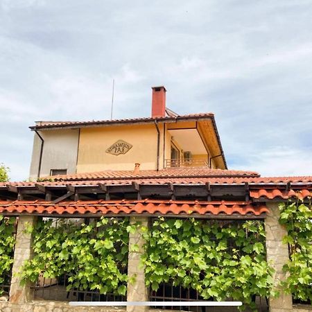 Отель Kyshta Za Gosti Raya Fazanovo Экстерьер фото