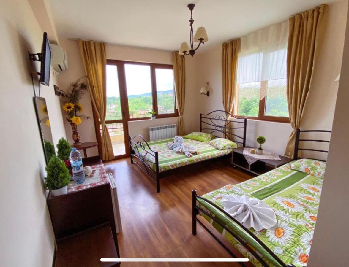 Отель Kyshta Za Gosti Raya Fazanovo Экстерьер фото
